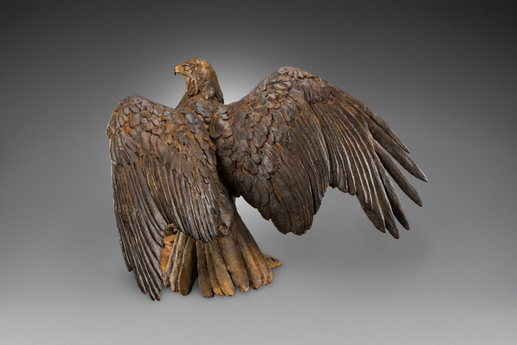 Sculpture of an eagle